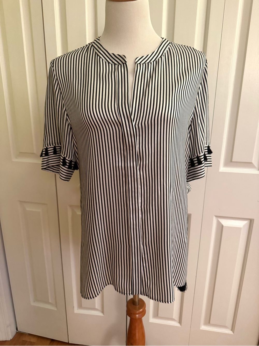 PENNYBLACK Black/White Striped Blouse 8/44 EUC